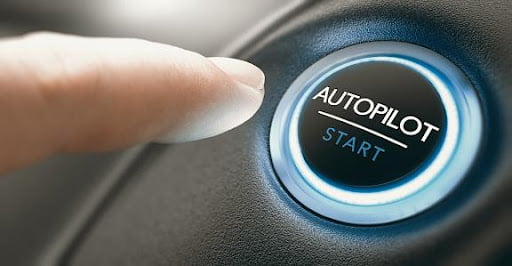 Mengenal Teknologi Autopilot pada Kendaraan