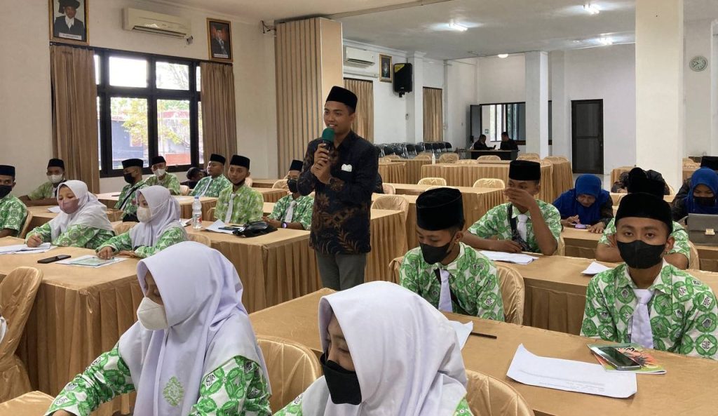Kunjungan Industri SMK Salafiyah Pati : Belajar Internet of Things bersama Indobot Academy