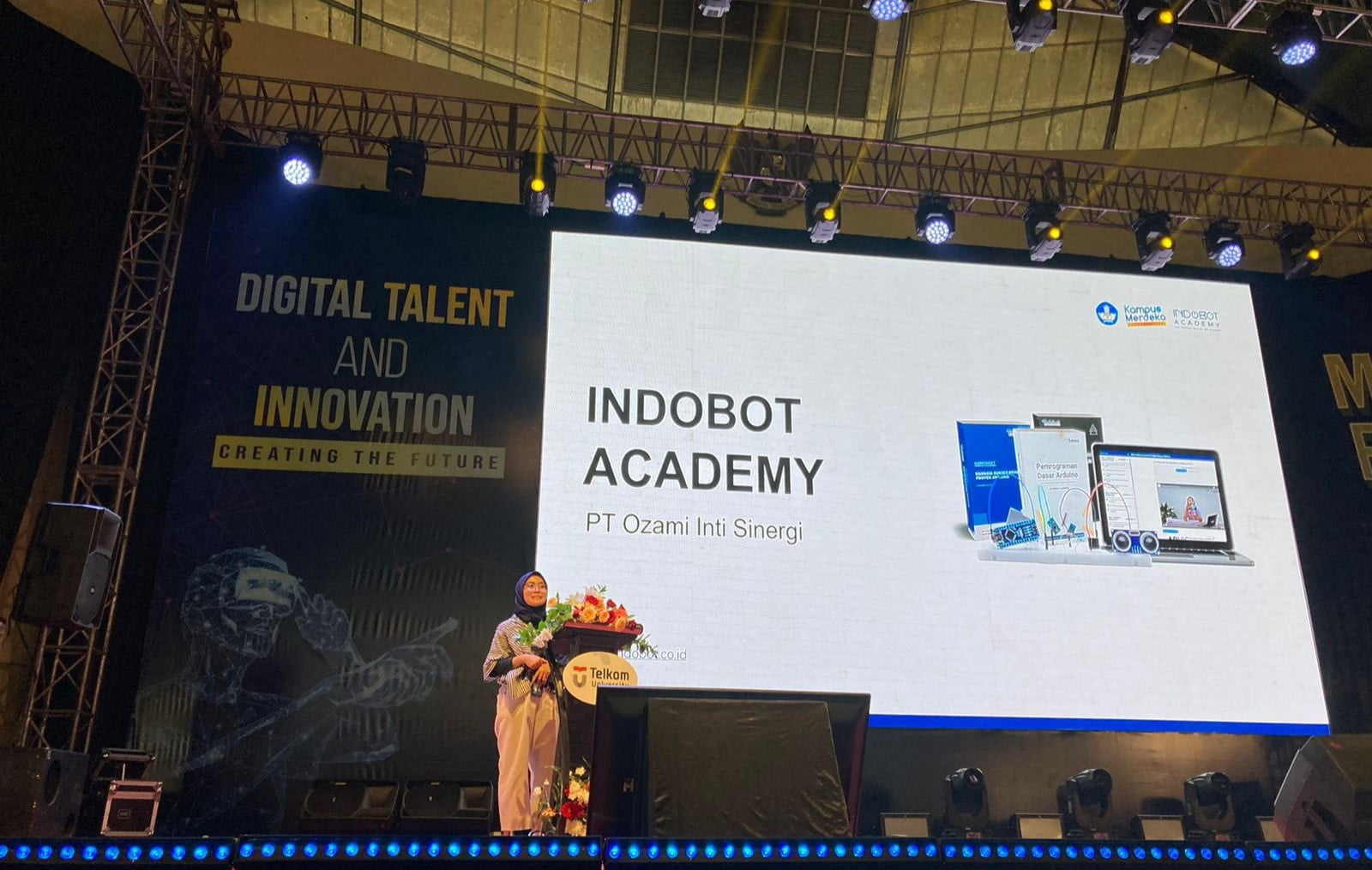 Indobot Academy Ikut Ramaikan MSIB Fair di Telkom University Bandung